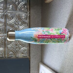 Water bottle by Lilly Pulitzer and Starbucks for Swell